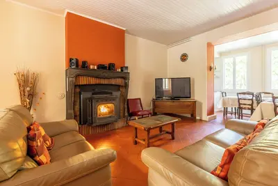Image de Gîte 12 pers. | 300m² | Puy de Dôme à 5 min | Famille & Groupe