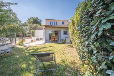 Image de Cocon du Sud, jardin & terrasse - proche Sanary