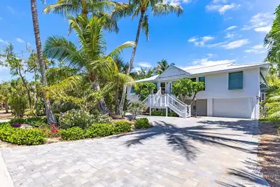 Image de The Sanibel Yachtsman