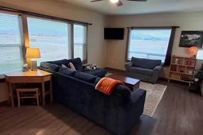 Image de Mountains in Every Window - Customizable Condo in a Great Neighborhood