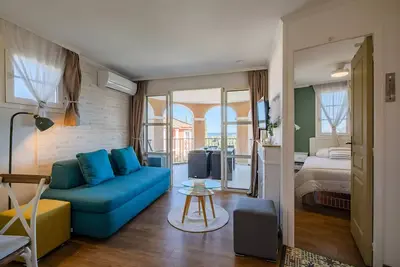 Image de Appartement 2 pièces 4 personnes climatisé avec terrasse - Prestige - super Home