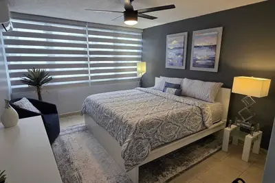 Image de Perfect Location • Near Airport & Beach