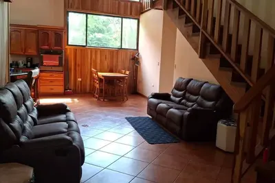 Image de Maison spacieuse pour les ornithologues de Monteverde