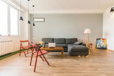 Image de Bright & Stylish 2 Bedroom Apartment by City Hall