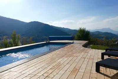 Image de Villa d'architecte, vue imprenable, piscine 17 m
