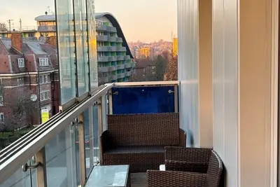 Image de Luxury 2br Wembley Stadium |Free Parking + Balcony