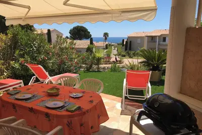 Image de Appartement \"Bord de Mer\" 5min plage, piscine, Ac
