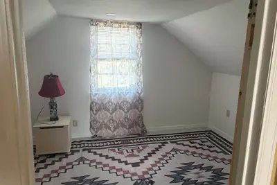 Image de Fantastic 3-bedroom house with Ac in cool Syracuse