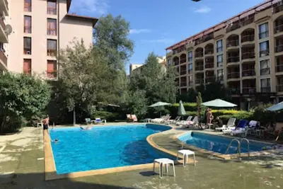 Image de Superb Spacious 3-bedroom apartment with Ac in Central Sunny Beach