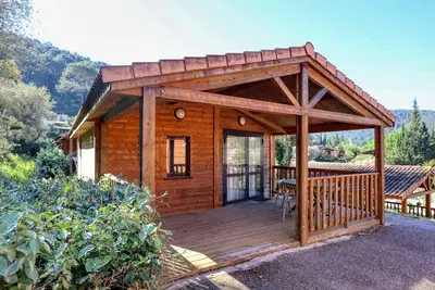 Image de L'Oasis provençale - Joli chalet avec terrasse