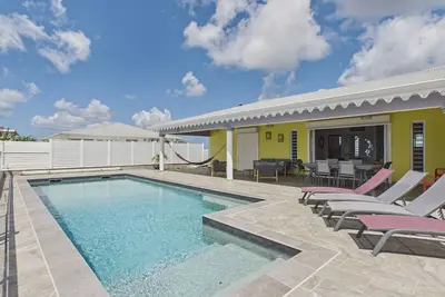 Image de Maison plain-pied piscine et vue mer 6 pers