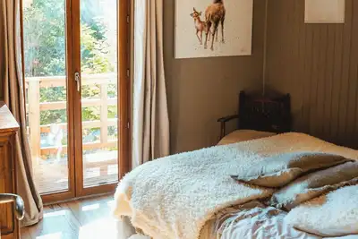 Image de Chalet à la montagne, idéal pour les familles!