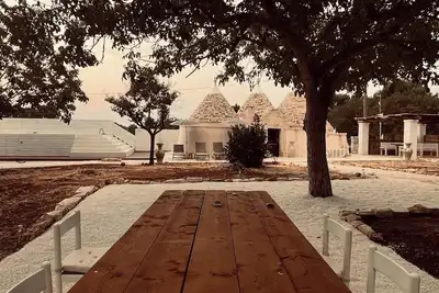 Image de Cozy Trulli Sereni with swimmingpool and relaxing garden in Martina Franca
