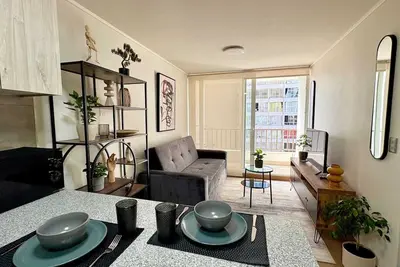 Image de Apartment with Connection L1/Bus and Train Terminal