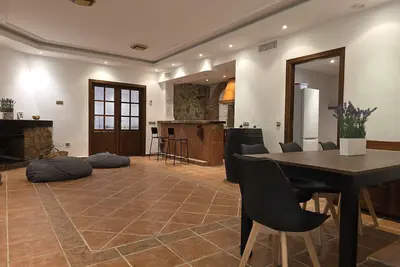 Image de Villa 'Jardin' avec vue sur la montagne, Wi-Fi et climatisation