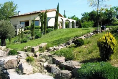 Image de Petit Paradis, au calme, isolée, la Provence\nà 30 minutes au sud de Lyon