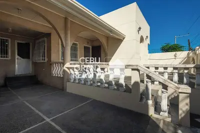 Executive Hilltop Cebu Retreat - 6Bed 2Bath w/Private Assistant