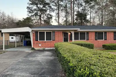 Image de Boutique Calm Retreat 3-Bedroom House located on a Central Peaceful Zone