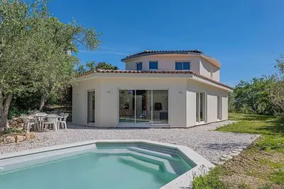 Image de Villa bioclimatique pour 8, piscine, au calme