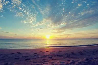 Image de Longer Stay Beach Condo