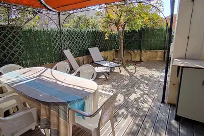 Image de Charmant rez-de-Jardin au calme + Grande terrasse