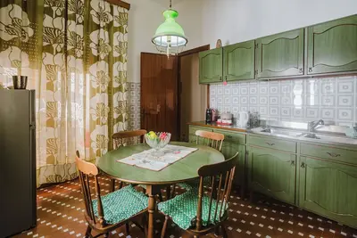 Image de Appartement à Marsala avec 3 chambres à coucher, 6 couchages