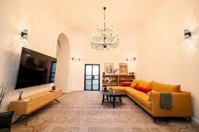 Image de Historic 4 Br Gem - Next Mamilla and Old City