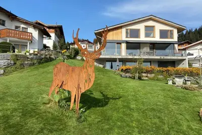 Image de Casa Admisa, (Flims Dorf). 3. 5 Ferienwohnung, 2 Duschen, 2 Wc, 85 m2, für max. by Interhome