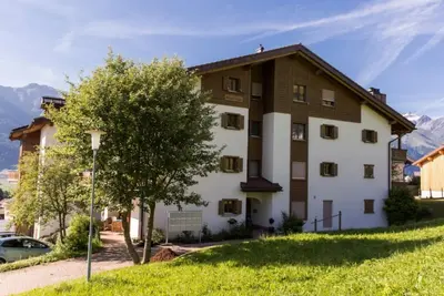 Image de Davos Caplan Ledermann, Vella, (Vella). by Interhome