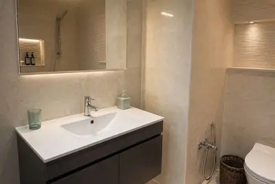 Image de Oasis de Luxe : S+2 Confort au Jardin de Carthage