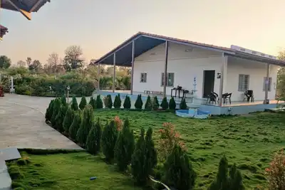 Image de Cozy 2bhk Farm House Villa with Swim Pool and Rain Dance  Near Bor Tiger Reserve