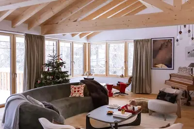 Image de La Tzoumaz Lodge, chalet luxueux 4 Vallées, ménage quotidien, 10 à 12 personnes