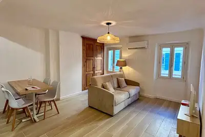 Image de Appartement au Mourillon à Toulon avec climatisation