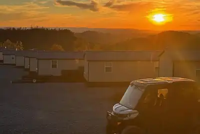 Image de Ride All Day & Relax Under the Stars