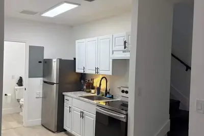 Image de 3-bedroom, 2 bath townhome in amazing Miami with cool Ac