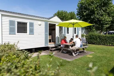 Image de Vakantiepark Klein Strand - Comfort Chalet 4p H by Interhome