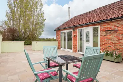 Image de The Owl Barn Cottage, romantic, with open fire in Tollerton