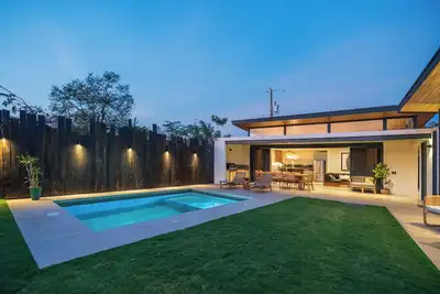 Image de Spectacular Villa in Avellanas