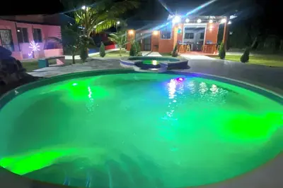 Image de 6/separate villa/picina /Jacuzzy and more