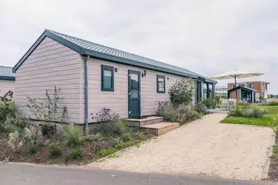 Image de Vakantiepark Aan de Maas - Maaslande 6 personen by Interhome