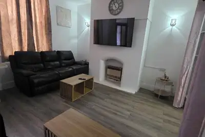 Image de Modern Home Near Blackburn Station