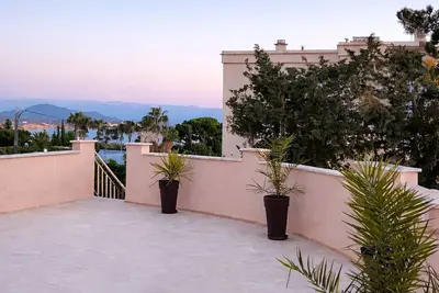 Image de Villa Panorama Bandol • Port & Plage à Pied