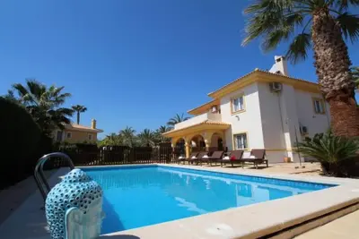 Villa 25 by Interhome