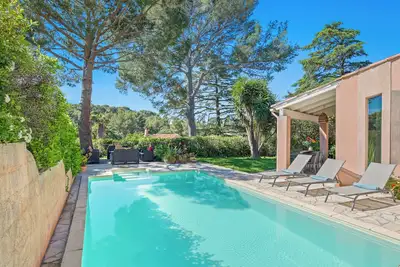 Image de Vue Mer | Calme & Verdoyant | 8 Personnes | Clim & Bbq