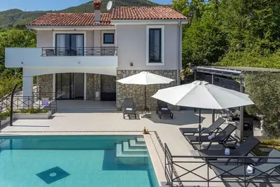 Image de Villa Ruscus-pool Opatija Veprinac by Villas Guide