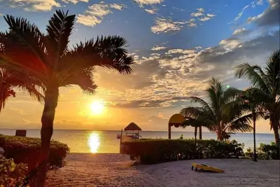 Image de Indigo Belize 1c Beach front with exceptional reef view, sleeps 6
