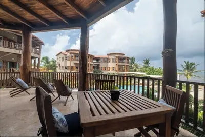Image de Indigo Belize 2b, large 3 bedroom condo with great outdoor living space