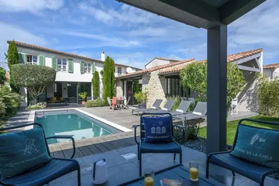 Image de Villa d'architecte - 280 m2 - 10 personnes
