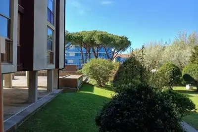 Image de Cn040 - Cesenatico, three-room apartment with balcony and parking, 30 meters from the sea