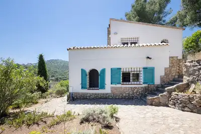 Image de Villa avec jardin et vue sur la mer